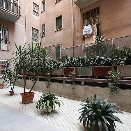 Mc ゲスト ハウス 3*